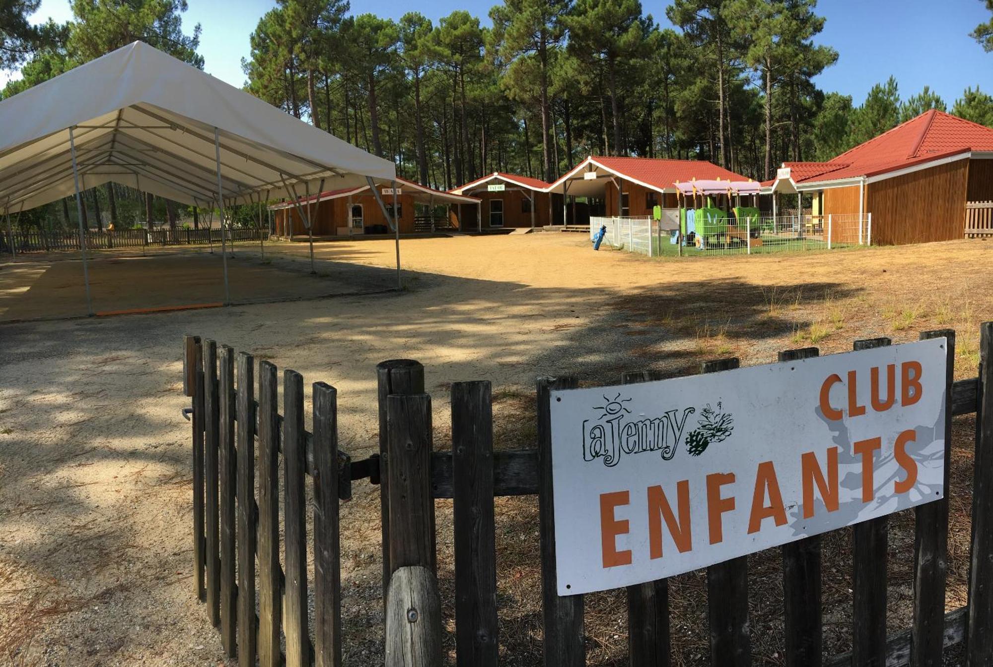 Chalet Orange Naturiste La Jenny Le Porge Zewnętrze zdjęcie